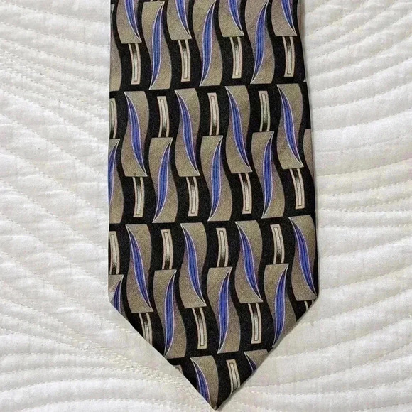 ❤️ 2/$14 -  Men's Silk Tie - Picture 2 of 5